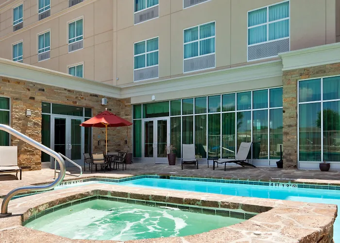 - Hood Area By Ihg 3* Killeen